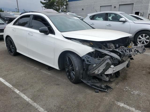 2019 Mercedes-Benz A 220