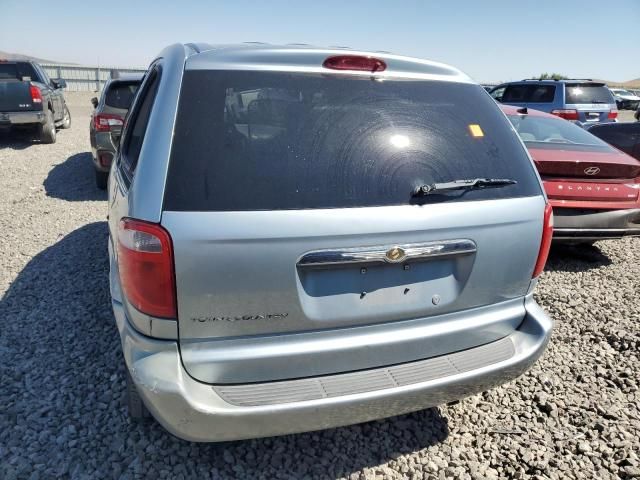 2006 Chrysler Town & Country