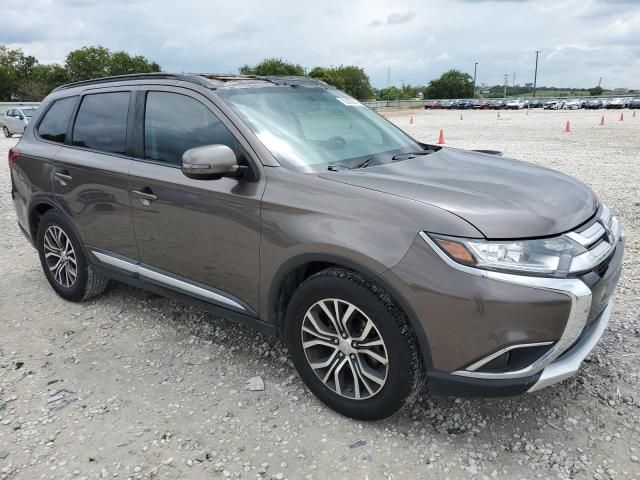 2016 Mitsubishi Outlander SE