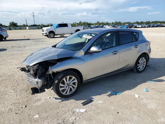 2013 Mazda 3 I