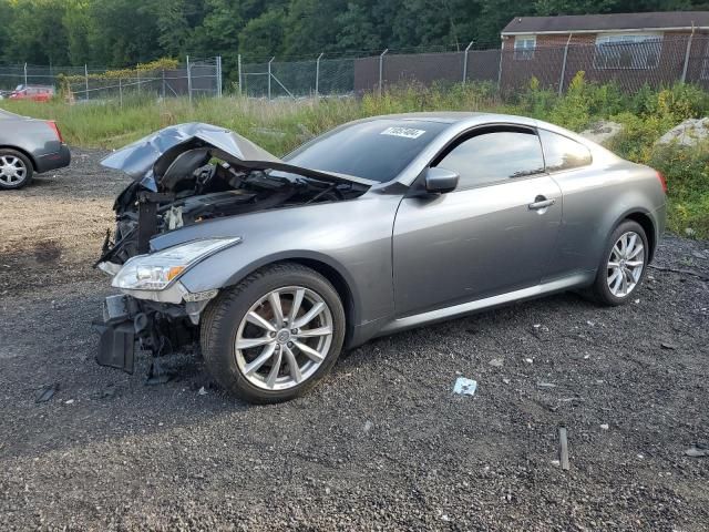 2011 Infiniti G37