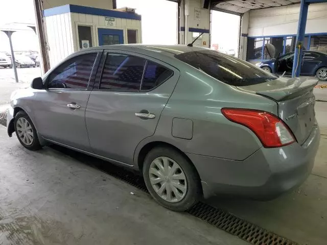 2014 Nissan Versa S