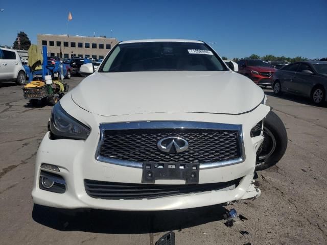 2015 Infiniti Q50 Base