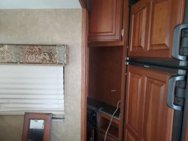 2013 Winnebago ONE