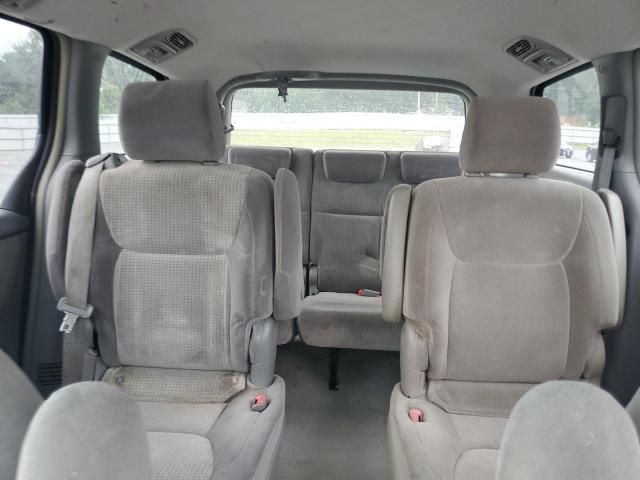 2007 Toyota Sienna CE