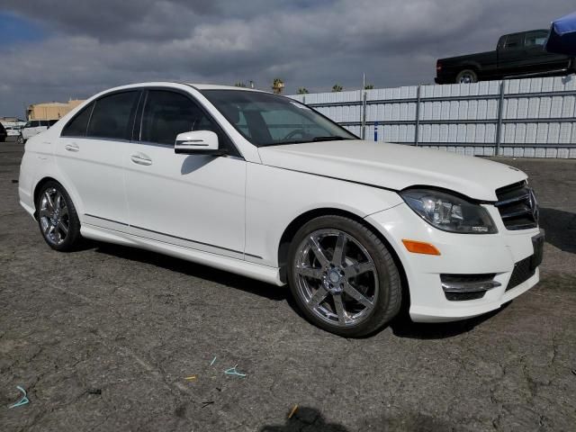 2014 Mercedes-Benz C 250