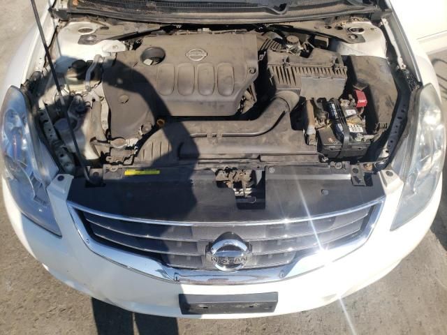 2010 Nissan Altima Base