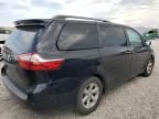 2016 Toyota Sienna XLE