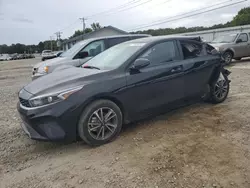 KIA Vehiculos salvage en venta: 2024 KIA Forte LX