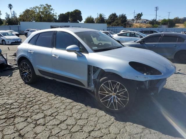 2023 Porsche Macan Base