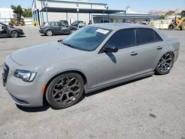 2018 Chrysler 300 Touring