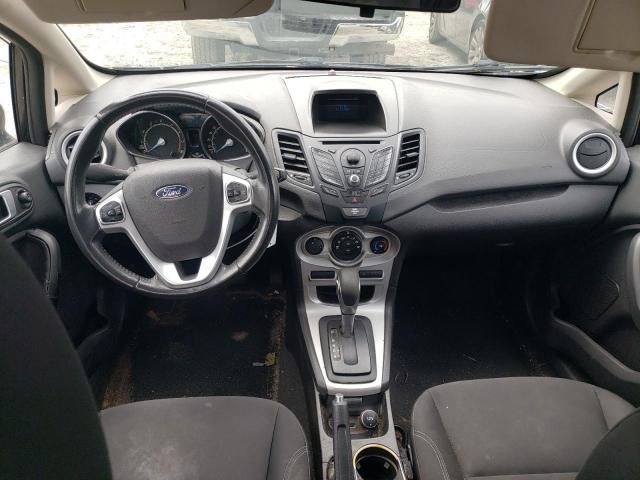 2014 Ford Fiesta SE