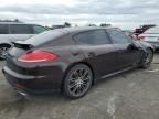 2016 Porsche Panamera 2