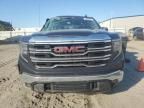 2024 GMC Sierra K1500 SLT