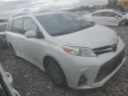 2020 Toyota Sienna XLE