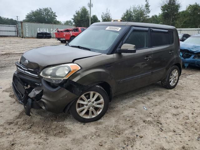 2013 KIA Soul +