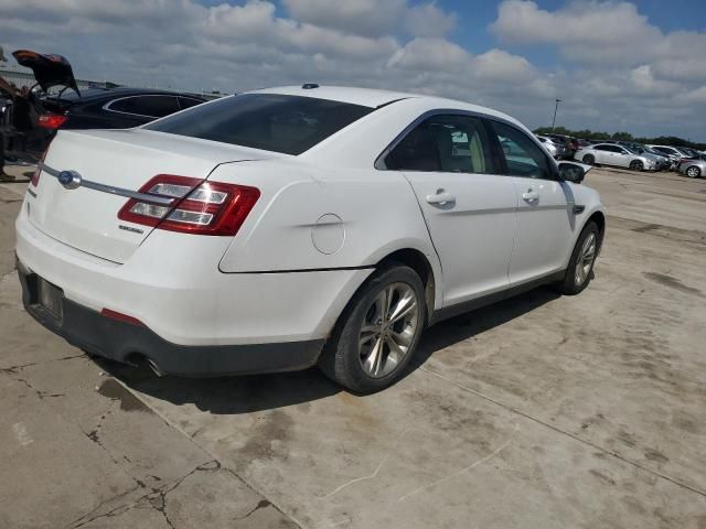 2015 Ford Taurus SE