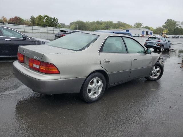 1999 Lexus ES 300