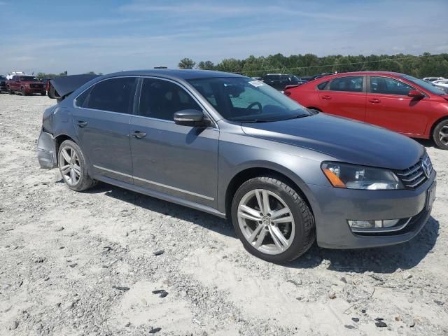 2013 Volkswagen Passat SEL