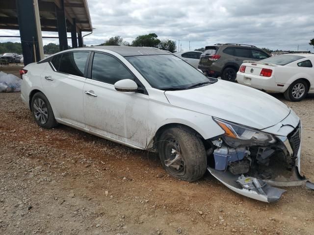 2019 Nissan Altima S