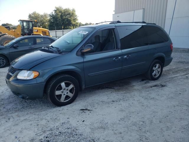 2005 Dodge Grand Caravan SXT