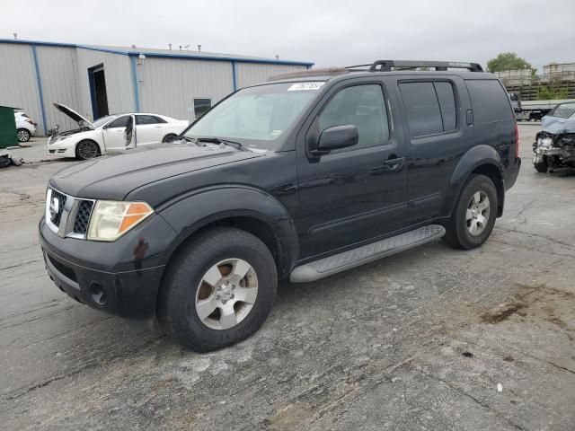 2006 Nissan Pathfinder LE