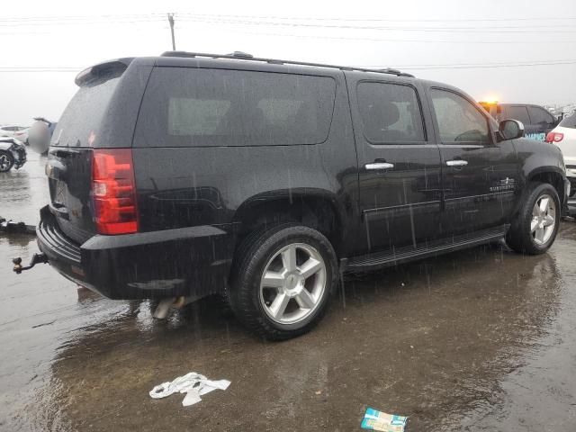 2013 Chevrolet Suburban C1500  LS