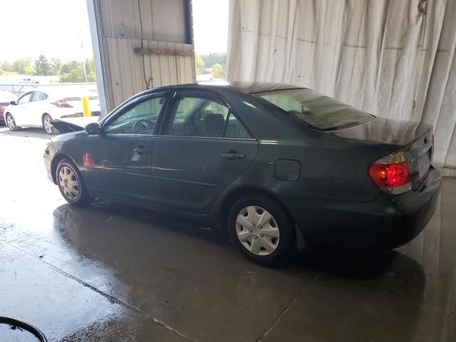 2005 Toyota Camry LE