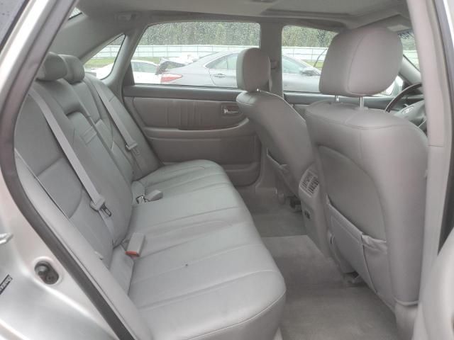 2004 Toyota Avalon XL