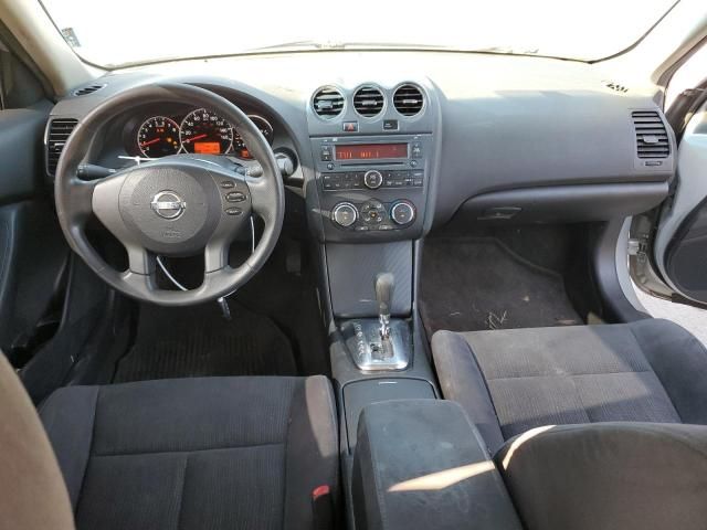 2010 Nissan Altima Base