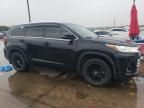 2018 Toyota Highlander SE