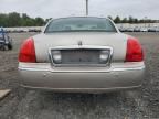 2003 Lincoln Town Car Signature