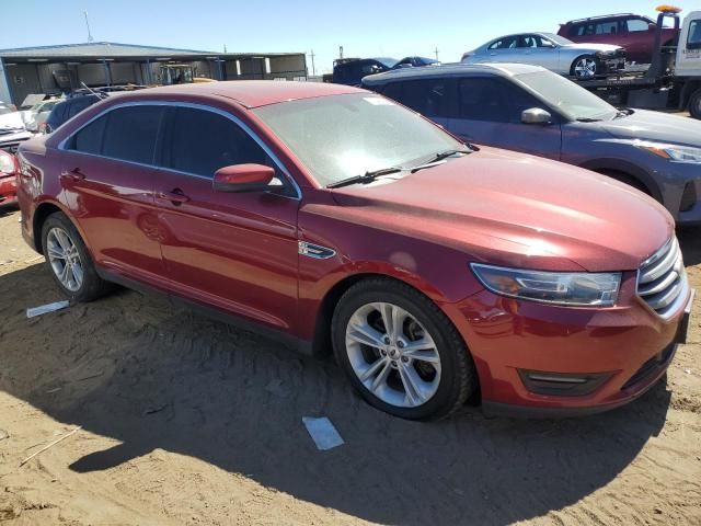 2015 Ford Taurus SEL