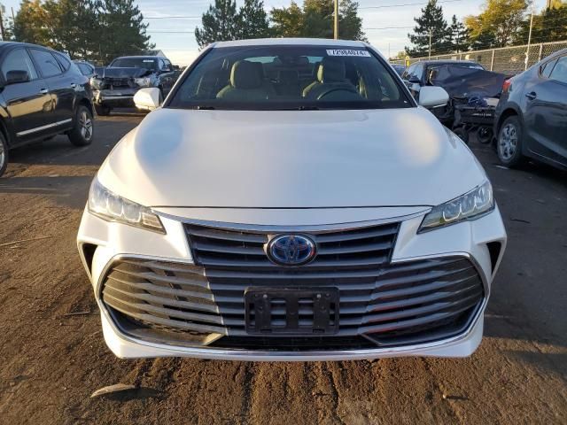 2020 Toyota Avalon XLE