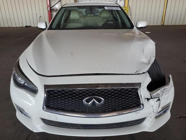 2016 Infiniti Q50 Premium