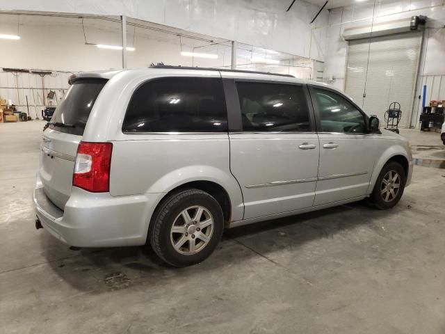 2012 Chrysler Town & Country Touring