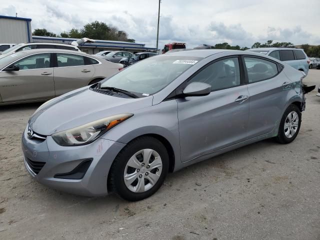 2016 Hyundai Elantra SE