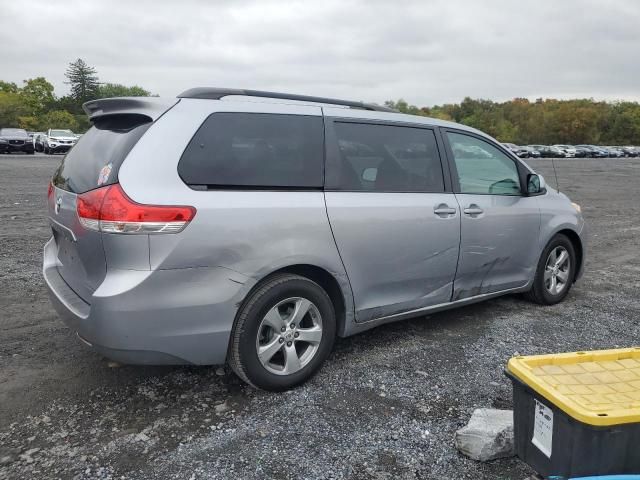 2012 Toyota Sienna LE