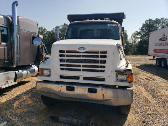 2001 Sterling LT 9500