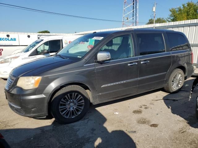 2011 Chrysler Town & Country Limited