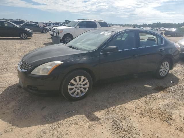 2010 Nissan Altima Base