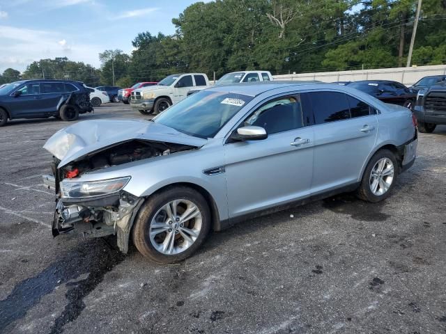 2017 Ford Taurus SEL