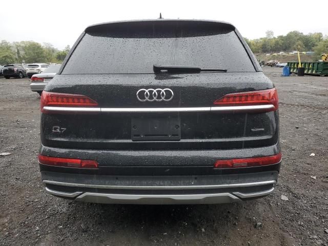 2022 Audi Q7 Premium