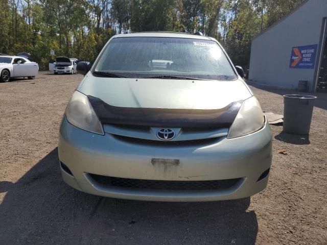 2008 Toyota Sienna CE