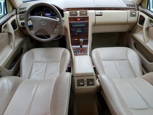 2000 Mercedes-Benz E 320