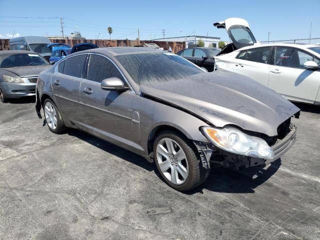 2010 Jaguar XF Luxury