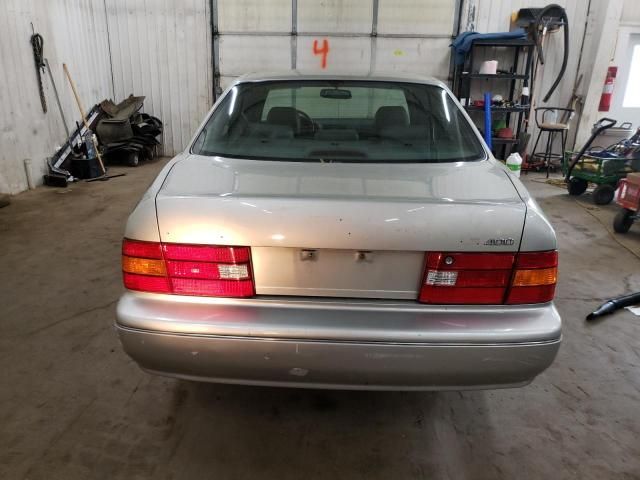 2000 Lexus LS 400