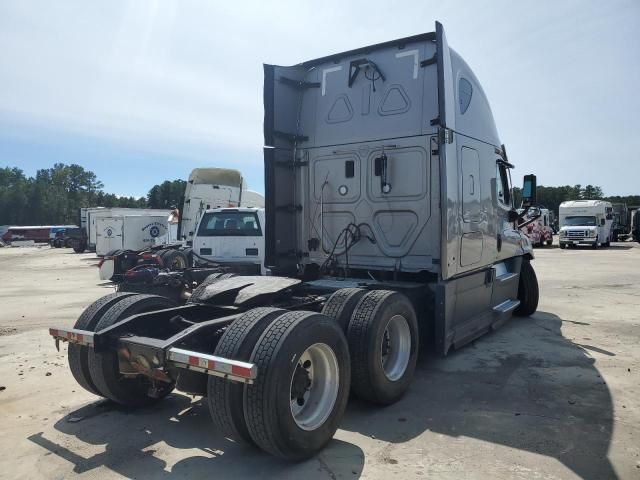 2016 Freightliner Cascadia 125