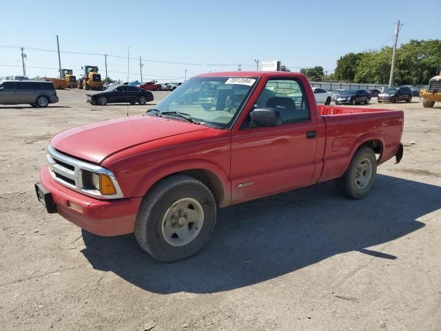 1996 Chevrolet S Truck S10