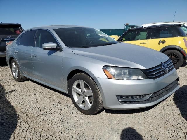 2013 Volkswagen Passat SE